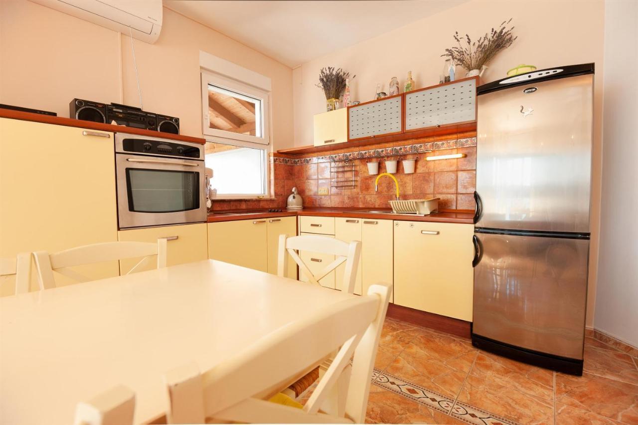 Apartments Gordana Lokva Rogoznica Εξωτερικό φωτογραφία