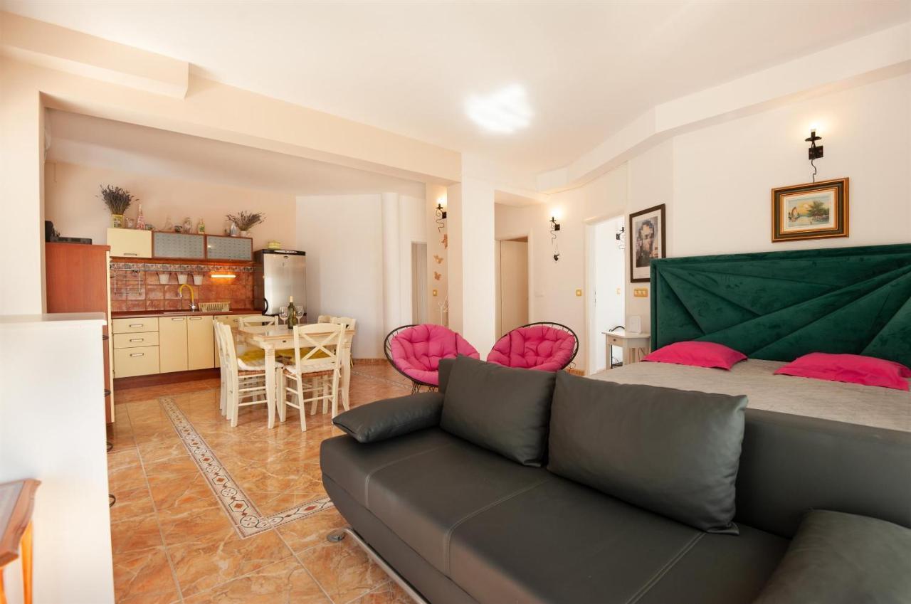 Apartments Gordana Lokva Rogoznica Εξωτερικό φωτογραφία